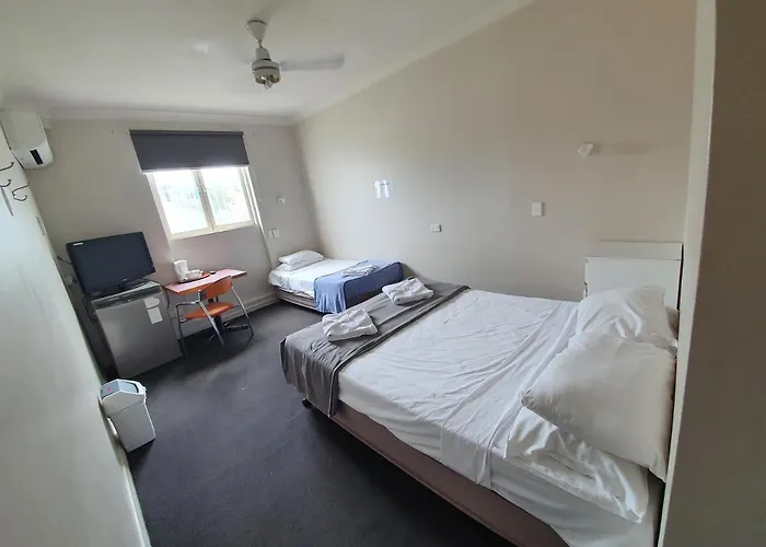 Hotel Allen